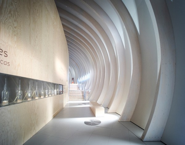 la-cité-du-vin-xtu-architecture-wine-museum-_dezeen_936_147