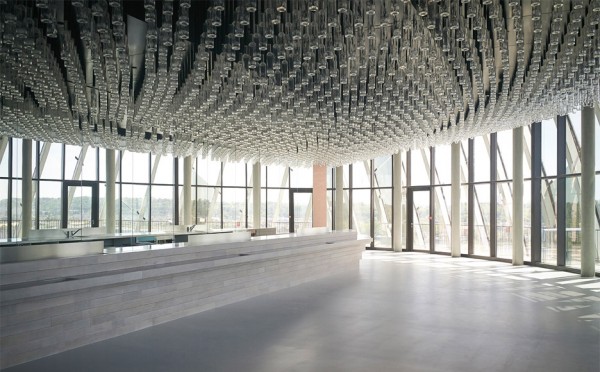 la-cité-du-vin-xtu-architecture-wine-museum-_dezeen_936_152