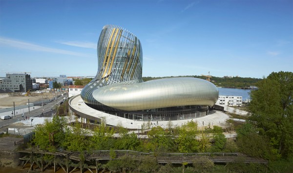 la-cité-du-vin-xtu-architecture-wine-museum-_dezeen_936_2
