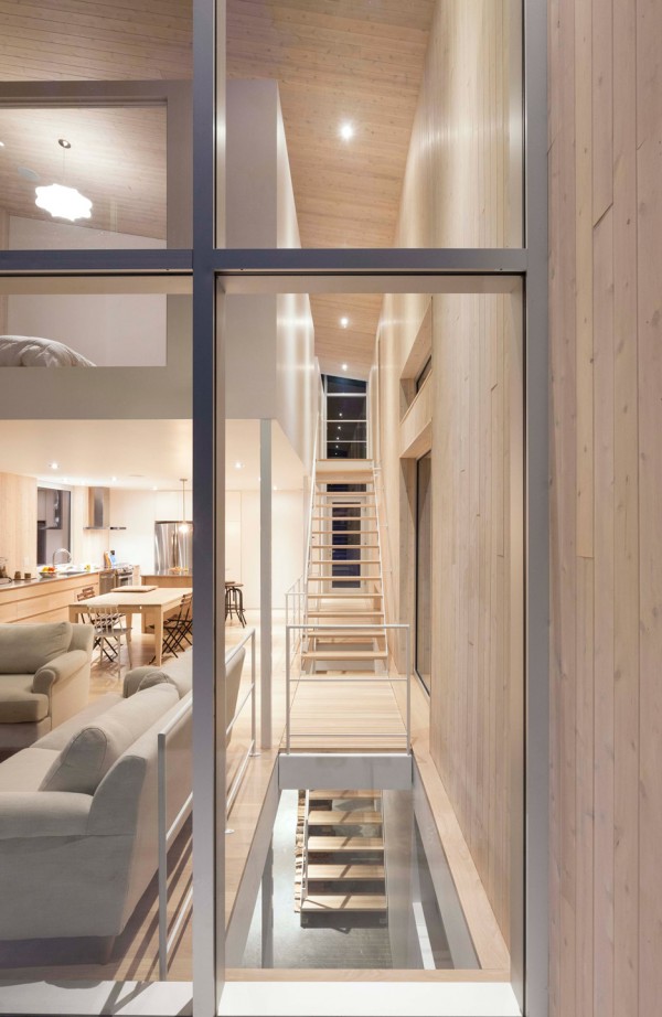 Maison Haute by Atelier Pierre