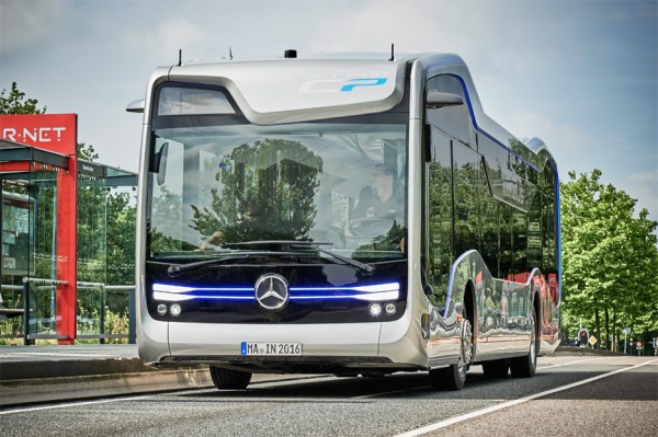 Mercedes-Benz Future Bus by Daimler