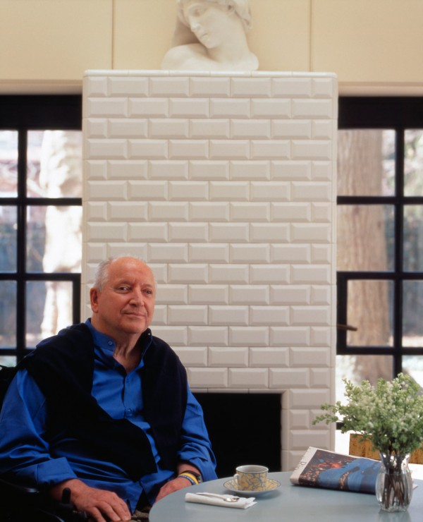 michael-graves-kean-university-warehouse_dezeen_936_12