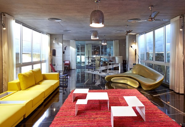 Moving Landscape House with Walls by Matharoo