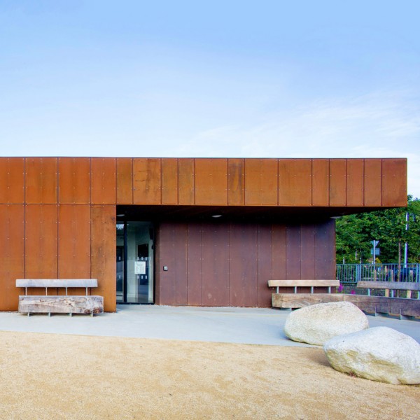 ABK updates 1960s leisure centre with new Corten-steel facade
