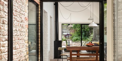 Kirkwood McCarthy adds zinc-clad garden wing to north London house