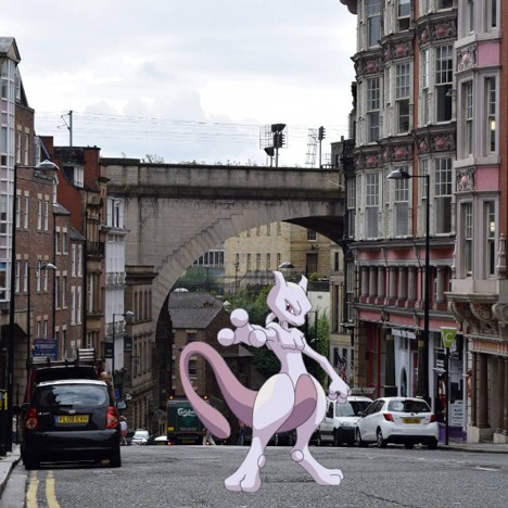 “How does one interact with cities when you are continuously looking into your phone?”