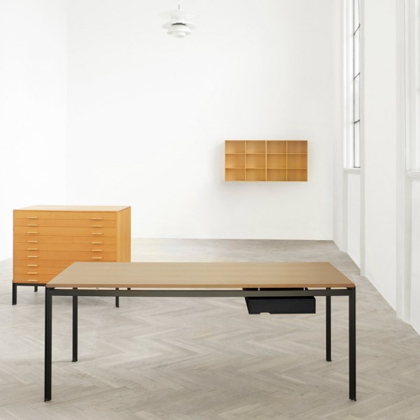 Poul Kjærholm tables for Carl Hansen & Son