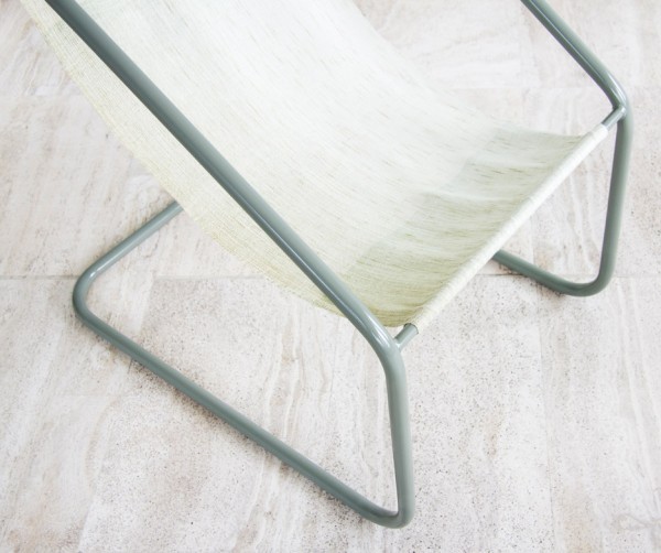 The Sea Me collection by Nienke Hoogvliet uses seaweed as a material