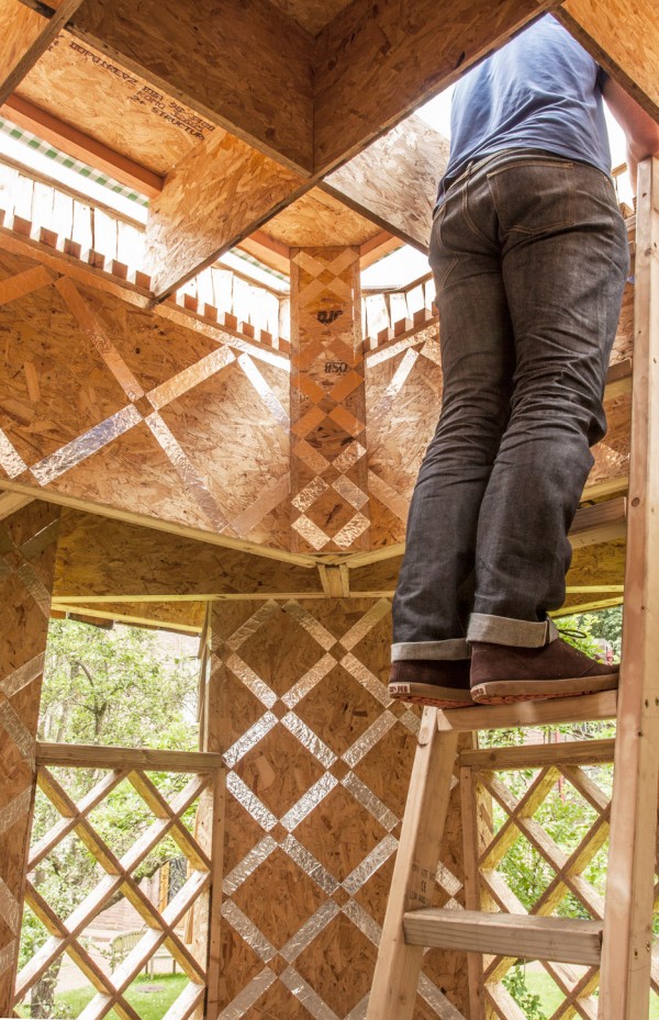Seminar House Pavilion by Kingston University students and Terunobu Fujimori