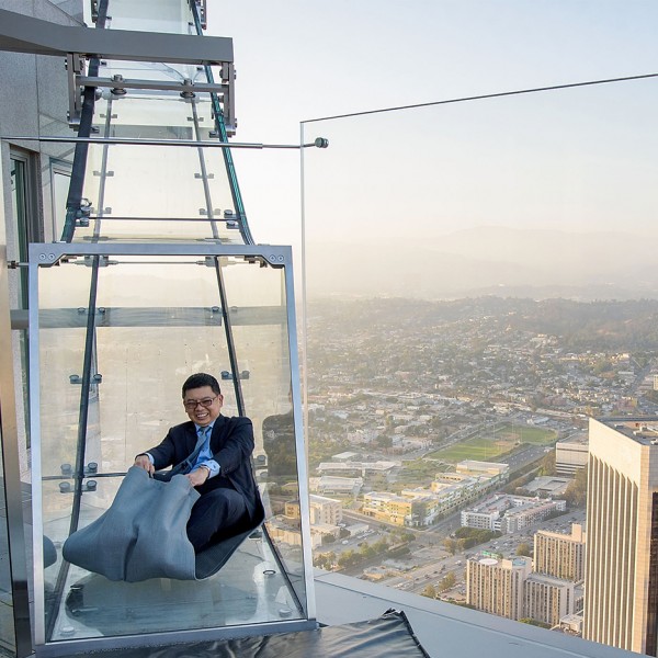 skyslide_OUE_LA_dezeen_936_SQ_feature_01-1