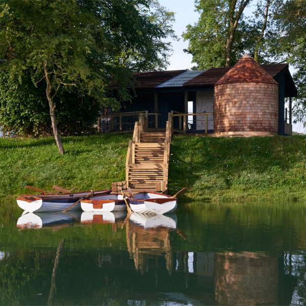 Soho House Farmhouse in Oxfordshire by Michaelis Boyd