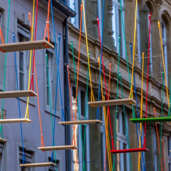 Max Mertens installs 450 swings above a Luxembourg street