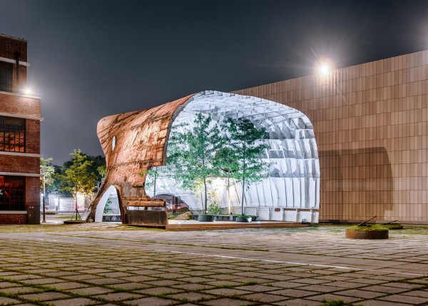 Temp'L by Shinslab Architecture is an installation recycled from a rusty old cargo ship for a museum courtyard in Seoul
