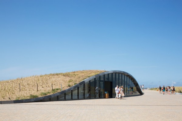 Underground Parking Garage by RoyalHaskoning DHV in Amersfoort