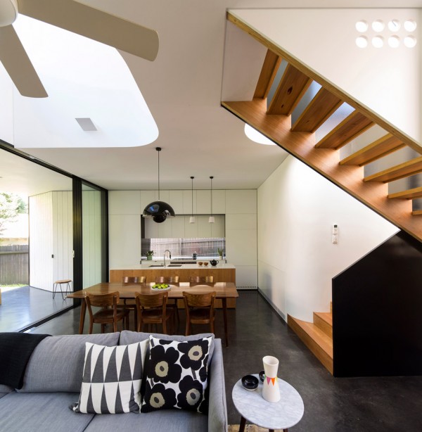 unfurled-house-christopher-polly-_dezeen_936_6