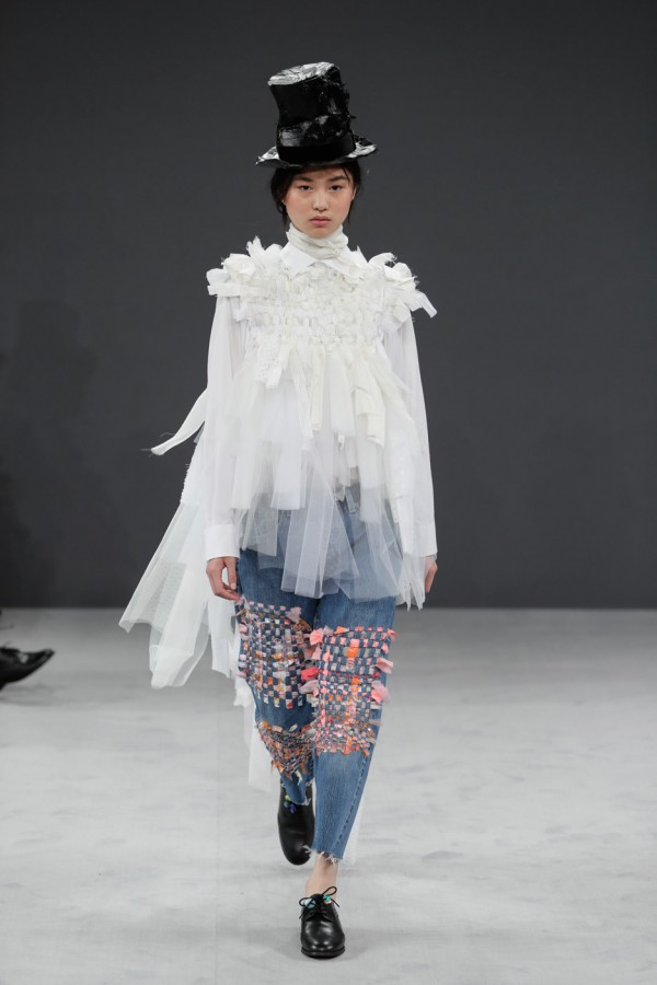 Viktor & Rolf AW16 Collection