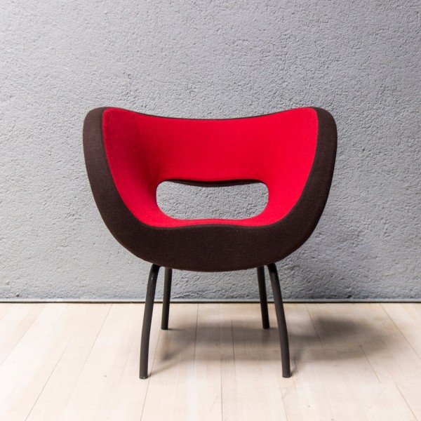 Ron Arad and Moroso create curvy chairs for Watergate Hotel renovation
