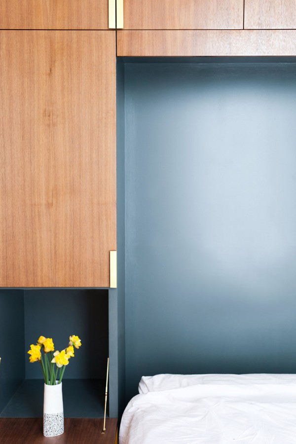 Architecture studio Nimtim renovate a Victorian terrace in London into a space saving apartment