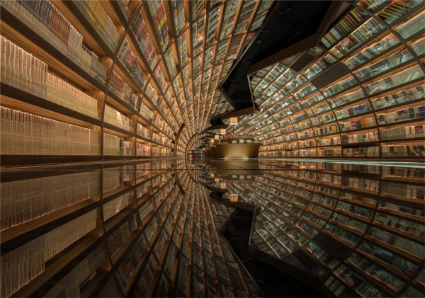 Yangzhou Zhangshuge bookshop by Li Xiang