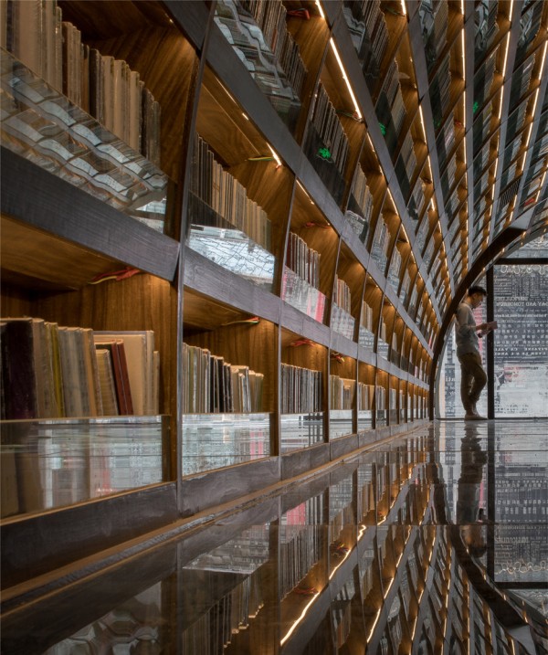 Yangzhou Zhangshuge bookshop by Li Xiang