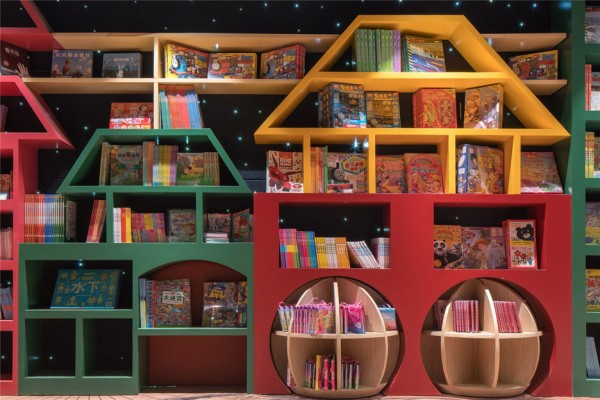 Yangzhou Zhangshuge bookshop by Li Xiang