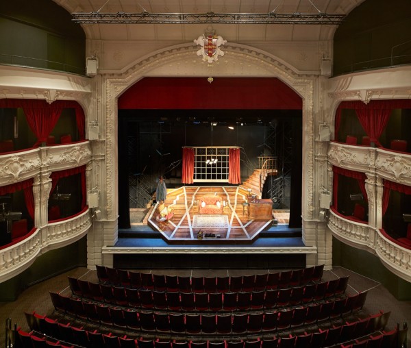 De Matos Ryan renovate York's theatre royal to improve engagement with the city.