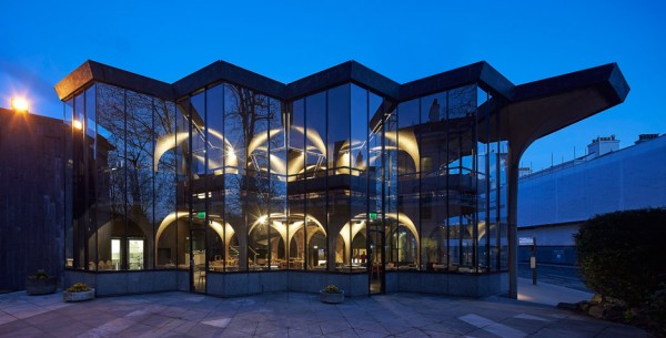 De Matos Ryan renovate York's theatre royal to improve engagement with the city.
