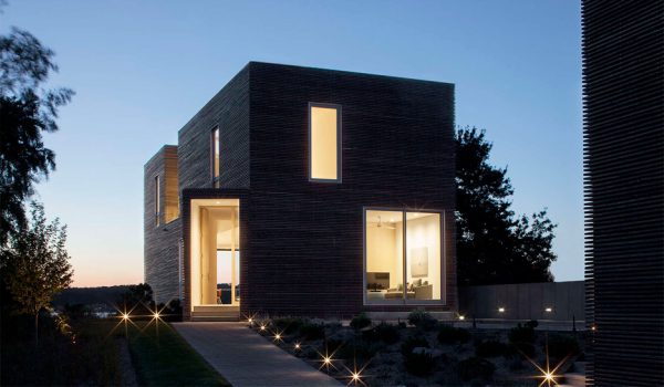 Quonochontaug House by Bernheimer Architecture