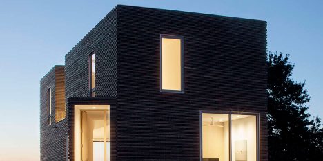Quonochontaug House by Bernheimer Architecture