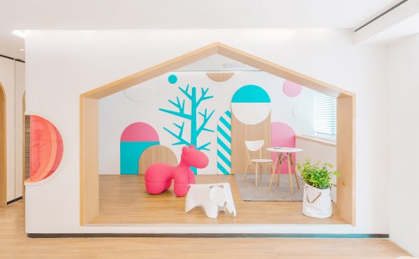 RIGI designs waiting area "like a dining room" for friendly dental clinic in China