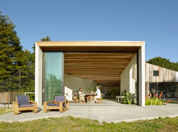 Artist Studio by Mork Ulnes Architects