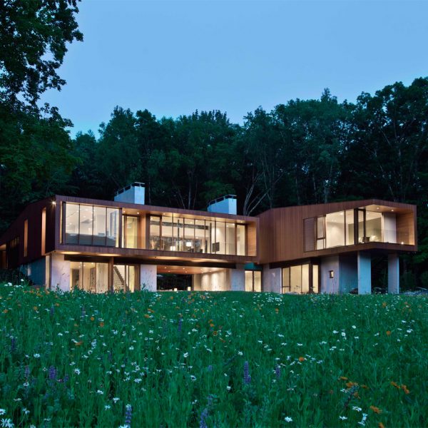 Bridge House by Joeb Moore and Partners