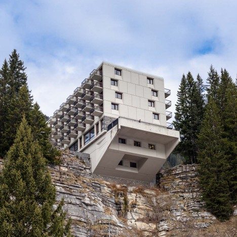 brutalist-ski-resort_flaine-france_photography-essay_alastair-philip-wiper_dezeen_sq-468x468