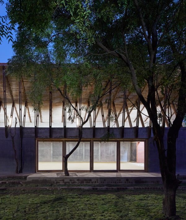 sP+a architects designed the Buddhist learning centre Jetvana