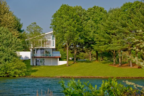 Buisson Residence by Robert Gurney Architect