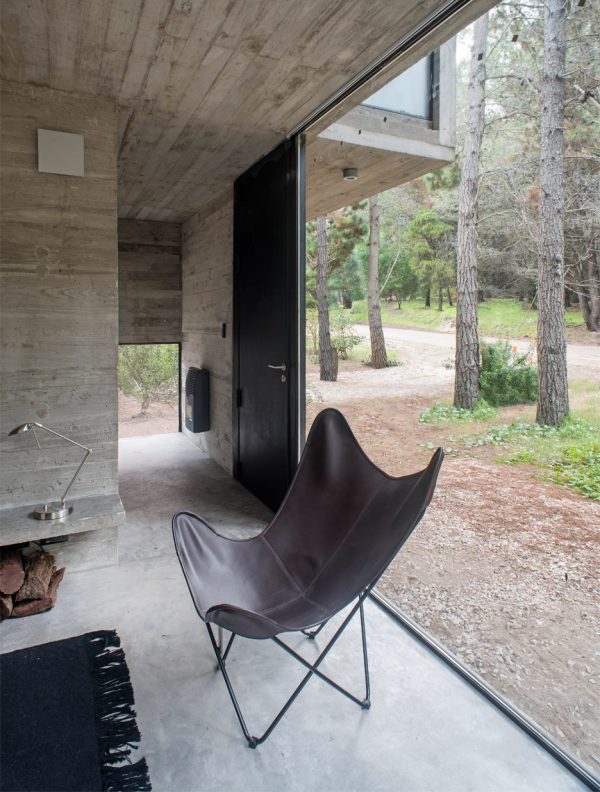 Casa 3 by Luciano Kruk