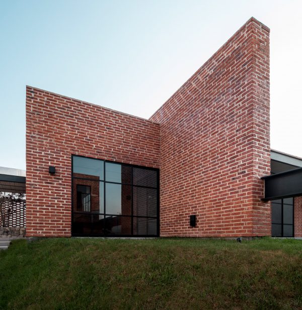 Casa G by Delfino Lozano Salcedo
