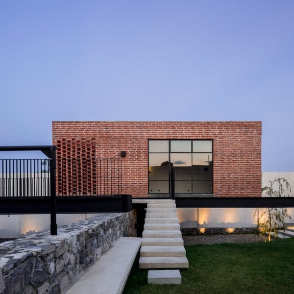 Casa G by Delfino Lozano Salcedo