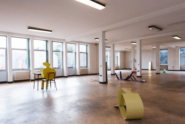 Jean Jullien opens first sculpture exhibition in Ghent's Dift Gallery