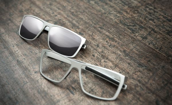 Apple store engineer designs hingeless eyewear for Freigeist