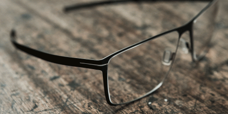 Apple store engineer designs hingeless eyewear for Freigeist