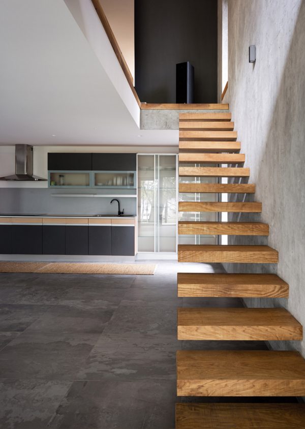 Heat 360 by Azovskiy & Pahomova architects