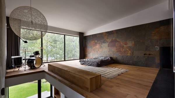 Heat 360 by Azovskiy & Pahomova architects