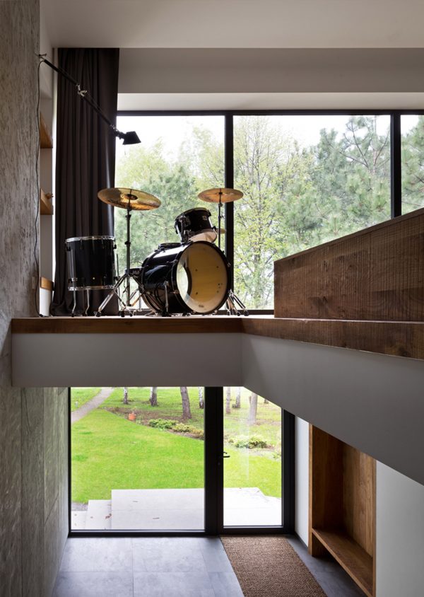 Heat 360 by Azovskiy & Pahomova architects