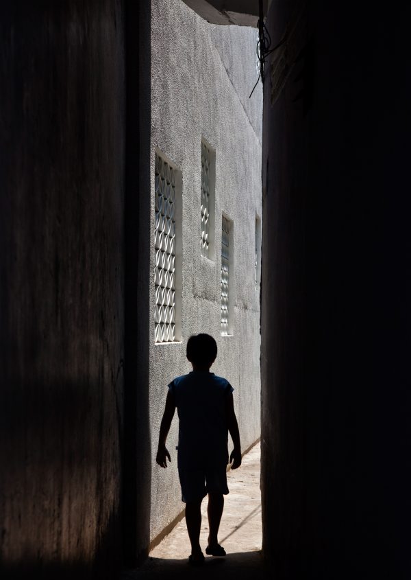Hem House in Vietnam by Sanuki Daisuke