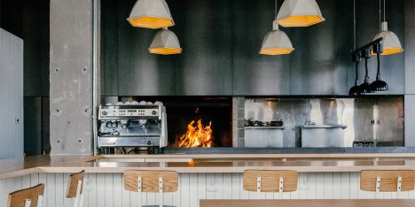 Appareil Architecture transforms old Montreal factory into contemporary restaurant