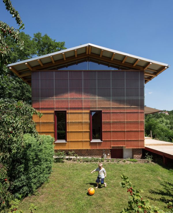 House in Davle by Matěj Petránek and Adam Jirkal