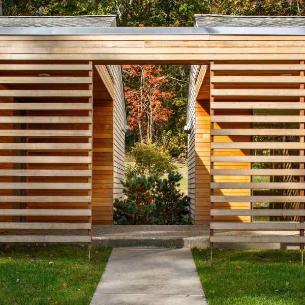 Pettasquamcutt guest residence by 3six0 Architecture