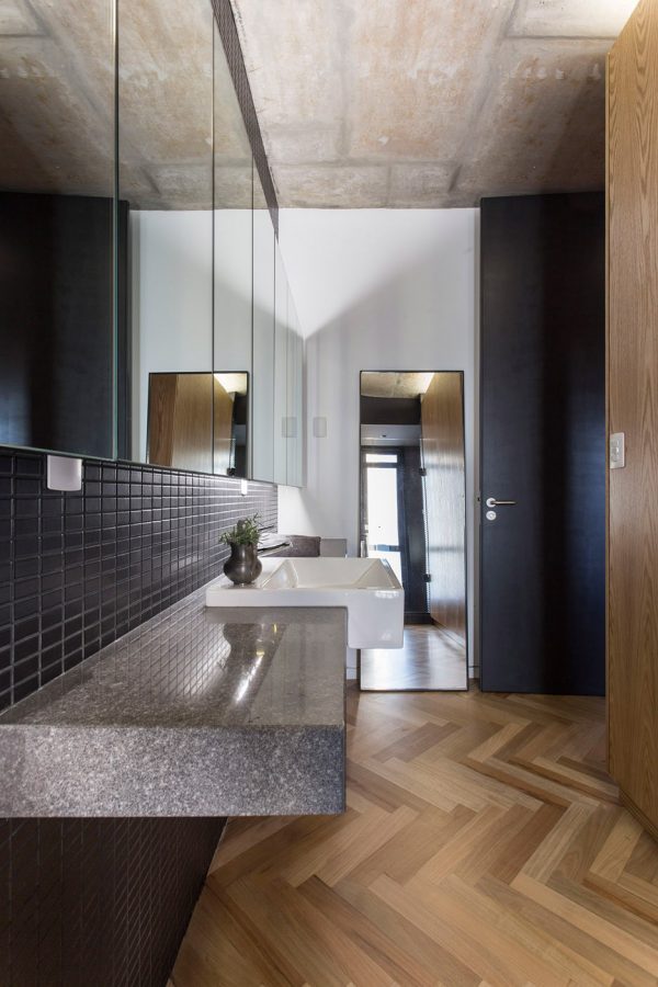 Residential Building in Kiev by Arquitetura Nacional