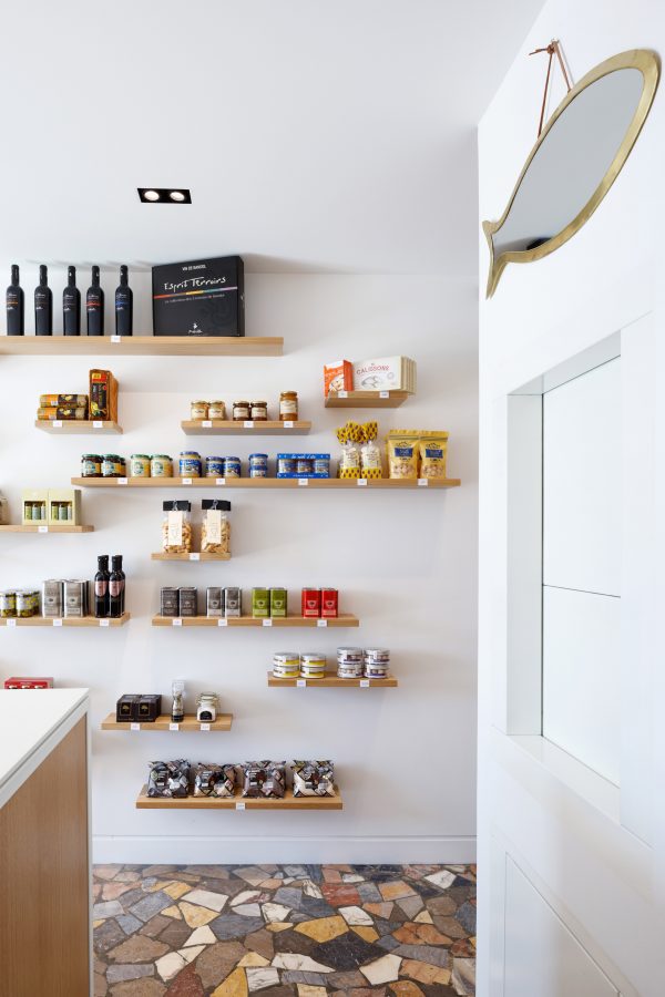 Bertrand Guillon fits petite delicatessen into 35-square-metre Provencal shopfront
